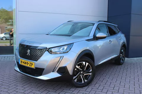 Peugeot 2008 1.2 PureTech 130pk Allure Airco Navi Camera Carplay Dealer onderhouden