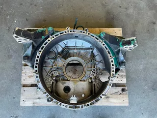 Volvo 20411868 / 8192306 / 3978207 / 3978205 VLIEGWIELHUIS D6B