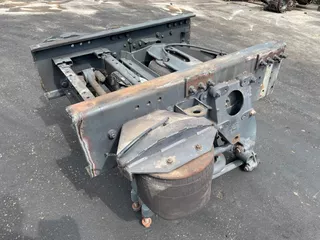 DAF 1613989 / 1613990 OPHANGING VOORLOOPAS