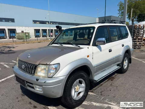 Toyota Landcruiser 4x4 - Benzine/Petrol - Automatic T07857