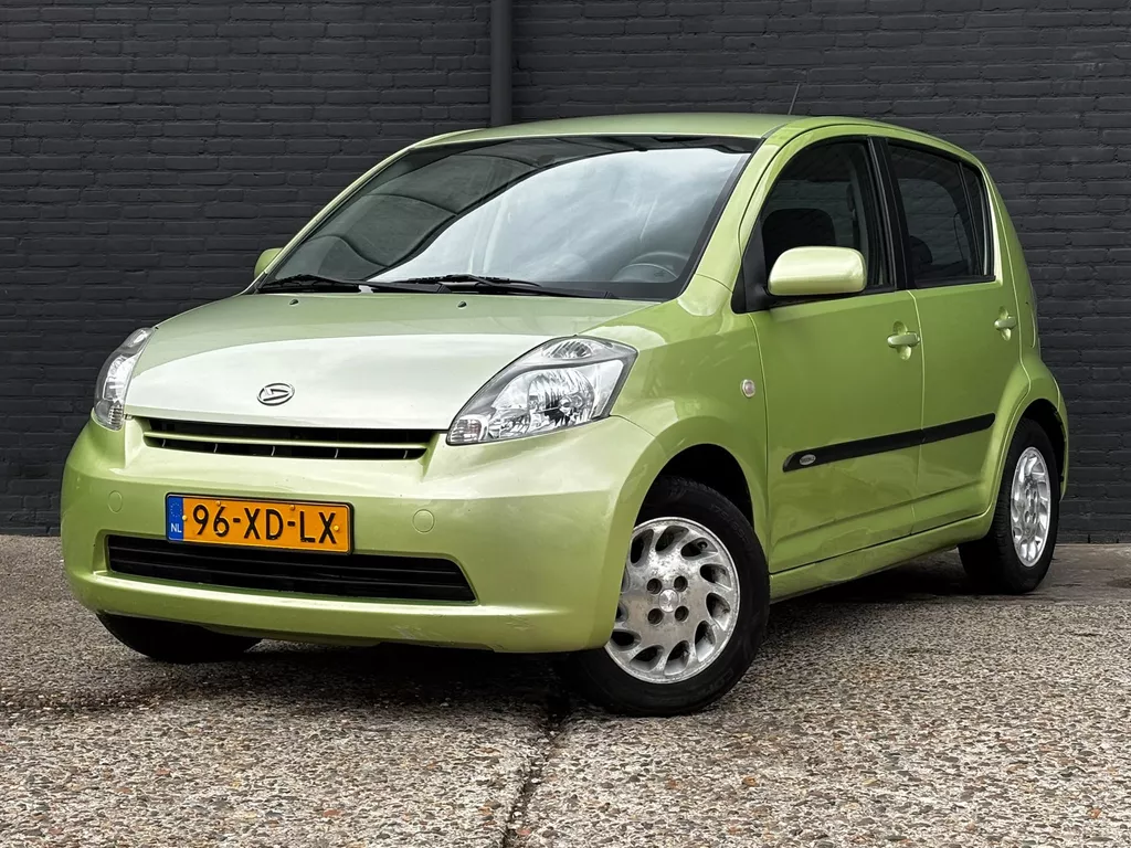 Daihatsu Sirion 2 1.3-16V Comfort AIRCO|TREKHAAK|ELEK RAMEN|NWE APK