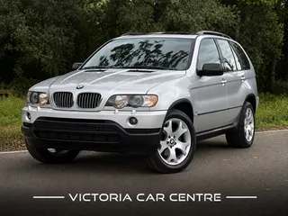 BMW X5 4.4i V8 - BTW - Nette auto!