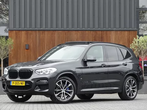 BMW X3 30e 292PK X-Drive M-Sport / Head-Up / panoramadak / BTW / 360&deg;