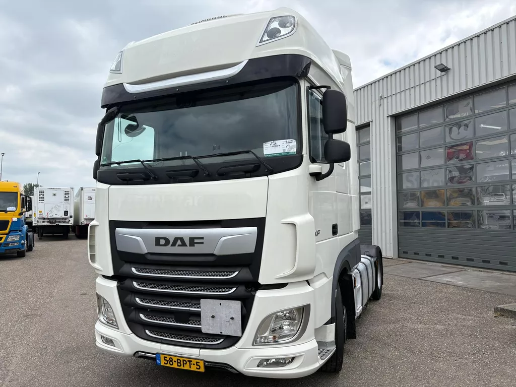 DAF XF 480 SSC,Superspacecab,toplights,NL truck, Euro 6 D TUV