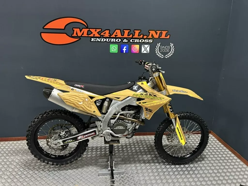 Suzuki RM-Z 250 RMZ Yoshimura / Pro-Circuit / CMT Carbon / Twin Air No KTM 250 SXF