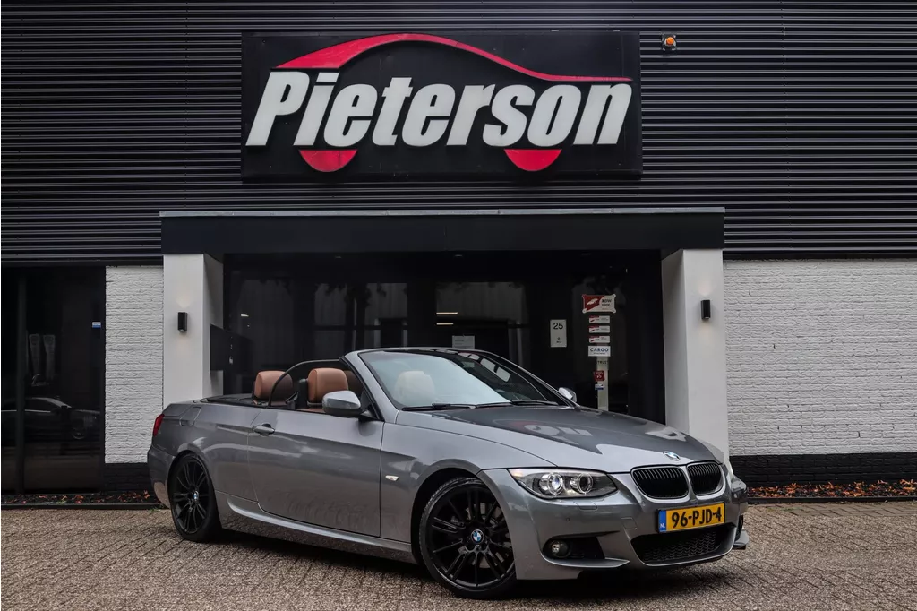 BMW 3-serie Cabrio 325i M-Pakket NAP MEMORY LEDER TREKHAAK