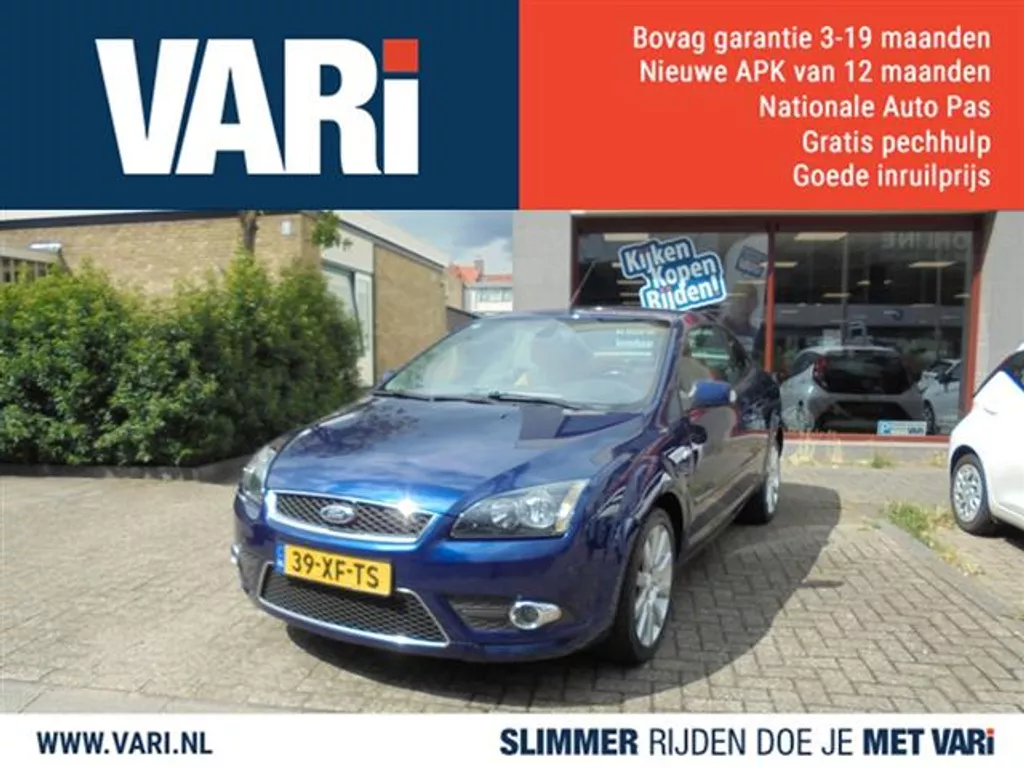 Ford Focus 1.6-16V Trend Cabriolet