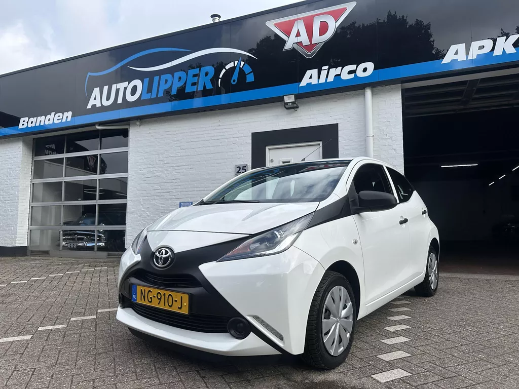 Toyota Aygo 1.0 VVT-i x-now /Nieuwe apk/Airco/All season banden/cruis control