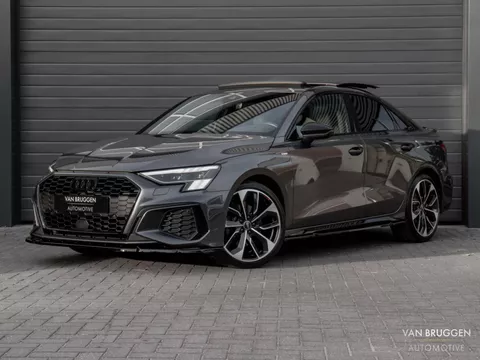 Audi A3 Limousine 35 TFSI S-Line Pano B&amp;O RS-Stoelen Sfeer Camera BTW