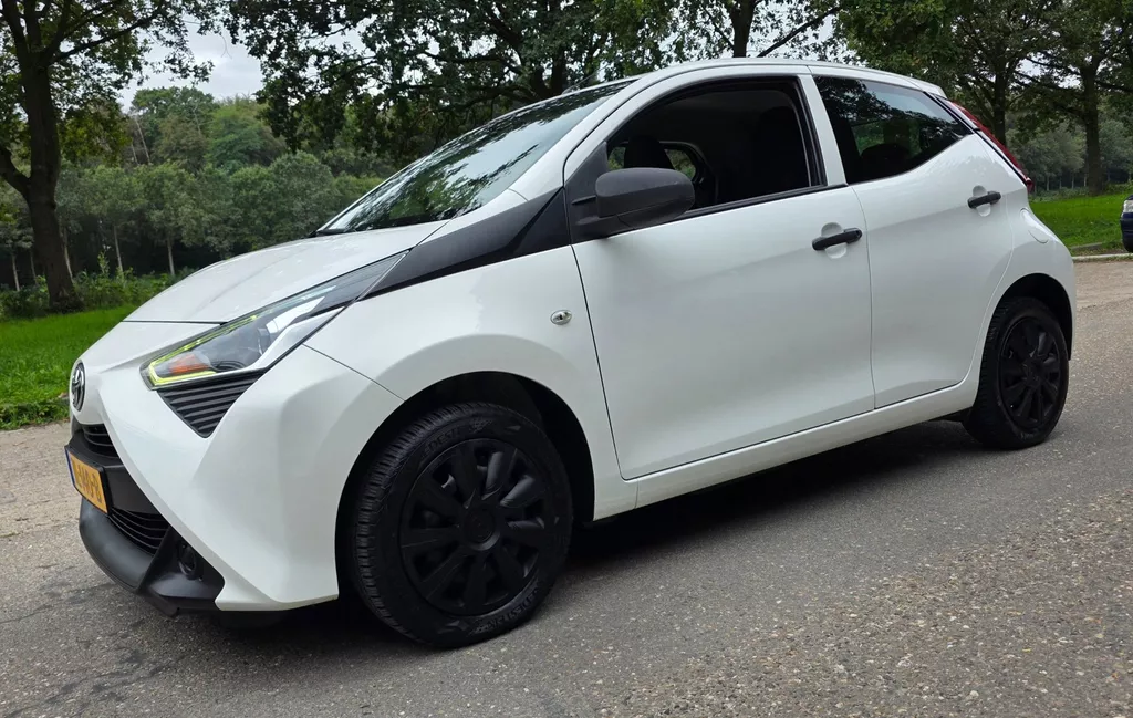 Toyota Aygo 1.0 VVT-i - NL Auto - 2e Eigenaar - 69.200 KM -