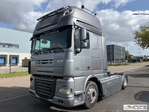 DAF XF105.460 Steel/Air - 2 Tanks - Airco - Full Spoiler T07899