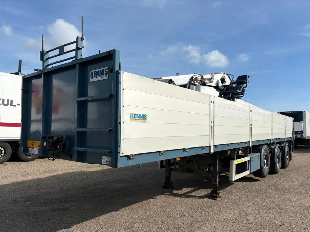 Kennis TPD348C-B 3 axle, with grapple, 70 % Reifen/ Tyres,