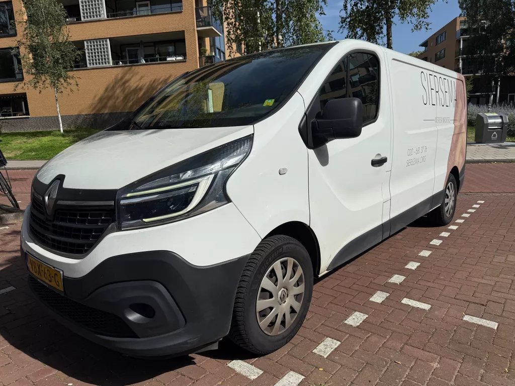 Renault Trafic 2.0 dCi 120 T30 L2H1 Comfort