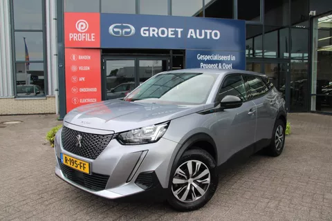 Peugeot e-2008 EV Active 50 kWh Automaat Airco Cruise Carplay 32.840km dealer onderhouden