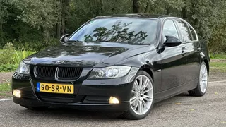 BMW 3 Serie 318i High Executive - Leder- Cruise-Clima