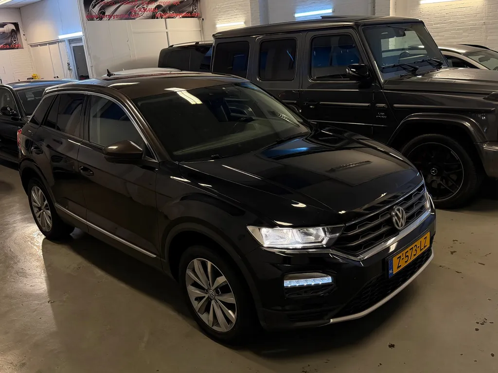 Volkswagen T-Roc 1.6 TDI Style Navi Led Carplay BJ-19 Euro-6