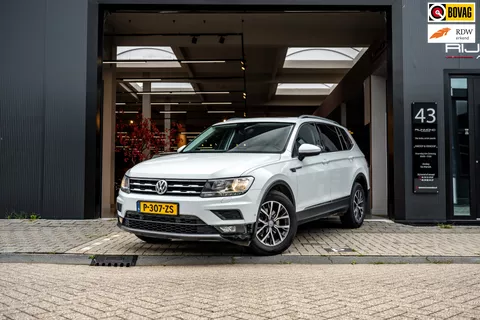 Volkswagen Tiguan 2.0 TDI 4Motion Highline Business R|Pano|Dyna-Audio|Massage|Acc|Line-Assist|Trekhaak