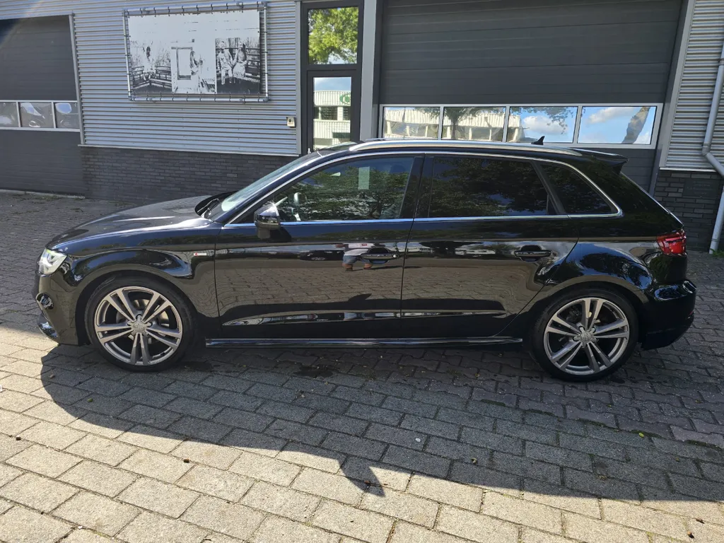 Audi A3 SPORTBACK 3.0 TFSI Sport S line Edition