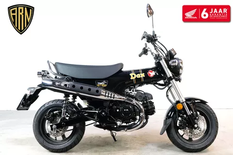 Honda Dax 125 ST