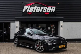 Jaguar XE 2.0 P250 R-Dynamic HSE PANO LEDER CAMERA VIRTUAL