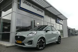 Ford Puma 1.0 EcoBoost Hybrid ST-Line X AFN. TREKHAAK, PANO, 360&deg; CAMERA, WINTER PACK, ADAPT. CRUISE, CLIMA, NAVI, PDC V&amp;A, APPLE CARPLAY/ANDROID AUTO, BLIS, KEYLESS, B&amp;O, ELEKT. ACHTERKLEP, 22.897KM