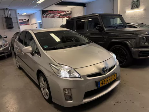 Toyota Prius 1.8 Aspiration Hybride Navi Clima