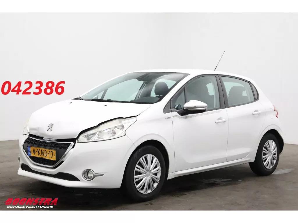 Peugeot 208 1.2 VTi 5-DRS Urban Soul Navi Clima Cruise PDC