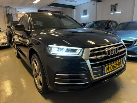 Audi Q5 3.0 TDI S-LINE Quattro Sport Black Edition Pano Clima