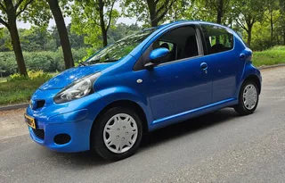 Toyota Aygo 1.0-12V Nieuwstaat ! 16.871 KM ! 1e Eigenaar !