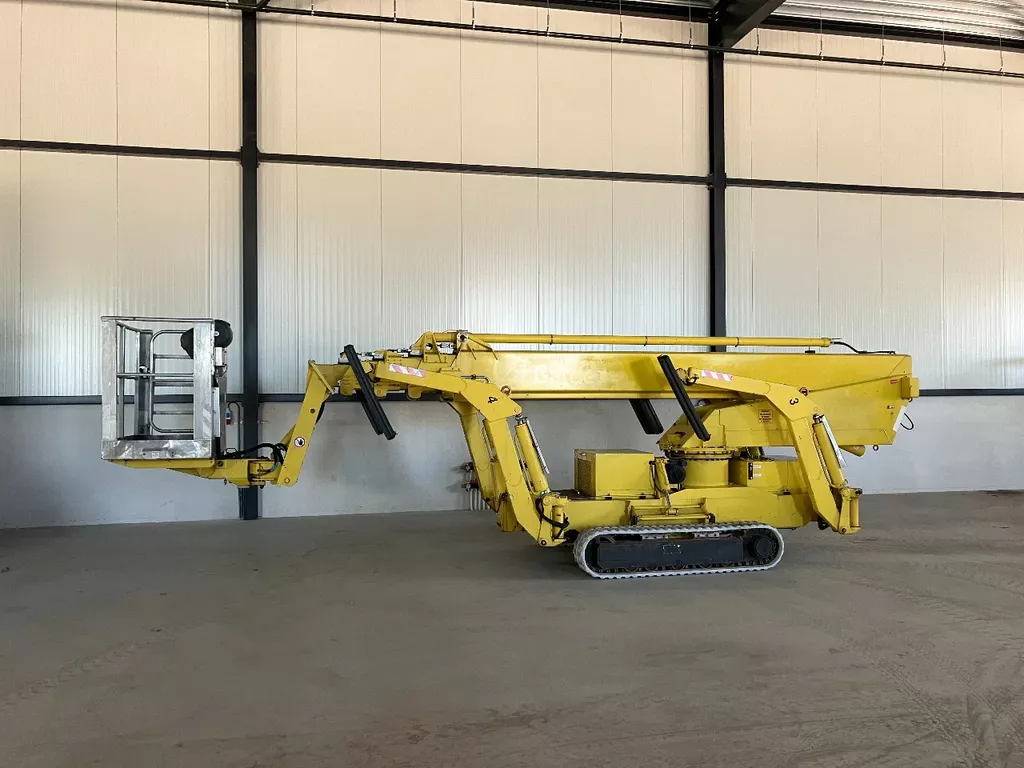 Teupen LEO 25T spinhoogwerker/hoogwerker