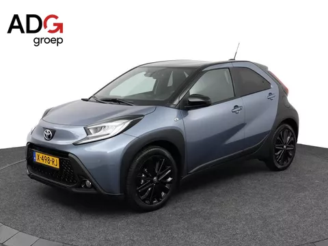 Toyota Aygo X 1.0 VVT-i MT Premium | Parkeersensoren | Stoelverwarming | Navigatie | JBL Audio | 18&quot;LMV |