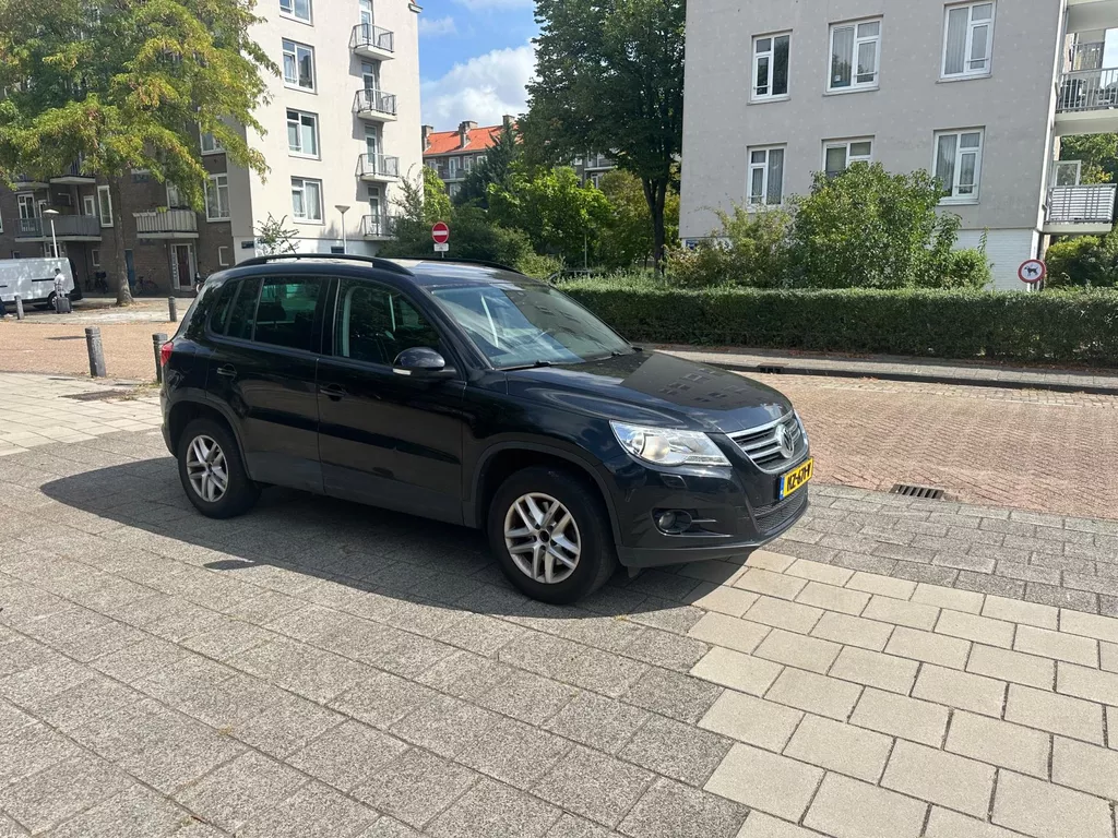 Volkswagen Tiguan 1.4 TSI Cruise PDC Trekhaak Black Magic