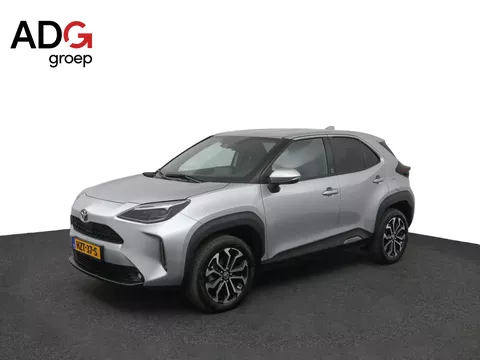 Toyota Yaris Cross 1.5 Hybrid First Edition | Stoel en Stuur verwarming | Parkeersensoren V+A | Dodehoek detectie | Android/Apple Carplay | LMV |