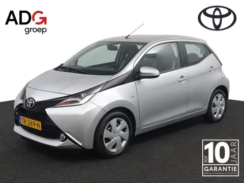 Toyota Aygo 1.0 VVT-i x-nav | Navigatie | Airco | 5-Deurs |