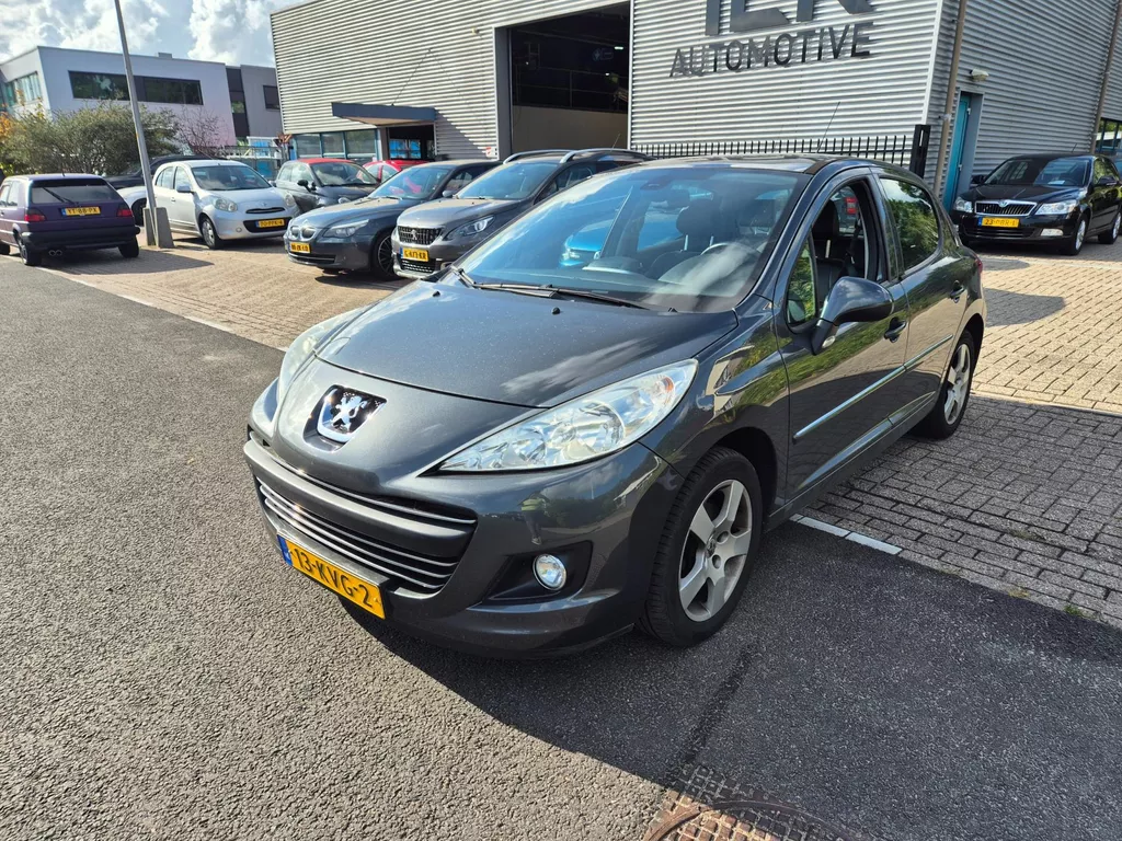 Peugeot 207 1.6 VTi XS Pano Nap Apk 02-26 Leer Voll