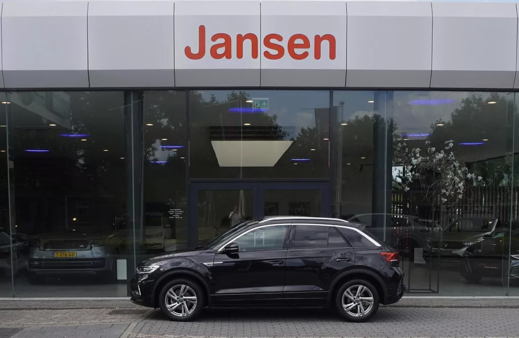 Volkswagen T-Roc 1.5 TSI R-Line Business+ | Carplay | ACC | Camera | Navi | Trekhaak