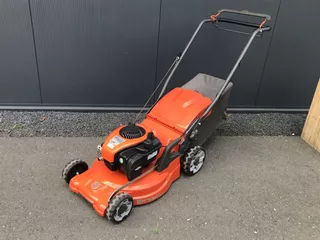 Husqvarna LC 247SP 2022