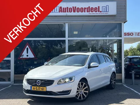 Volvo V60 2.4 D6 AWD Plug-In Hybrid Summum / Adapt. Cruise / Xenon / Leder / Open Dak / 2013