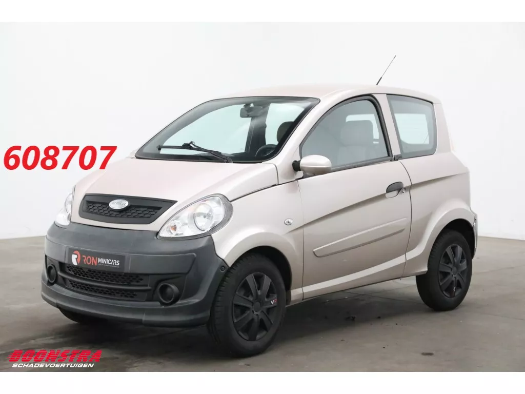 Microcar M.go S-5000 Cream Leder
