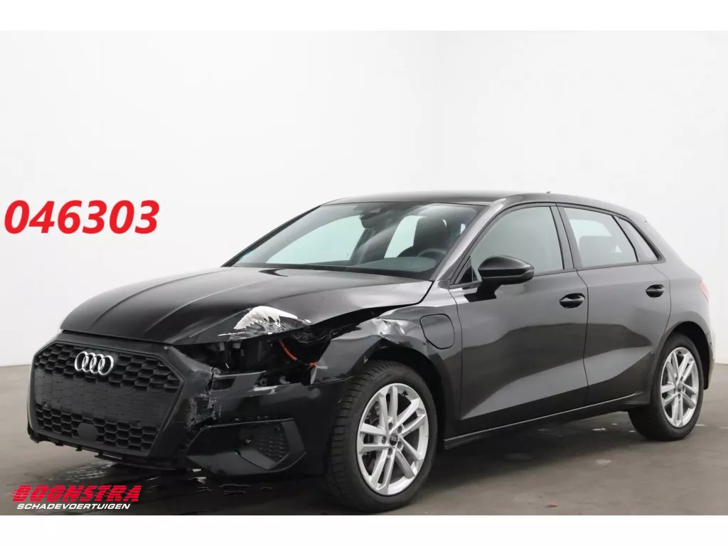 Audi A3 Sportback 40 TFSI e LED ACC Leder Virtual SHZ 12.588 km!