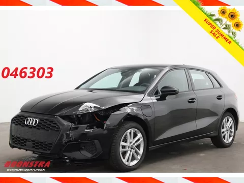 Audi A3 Sportback 40 TFSI e LED ACC Leder Virtual SHZ 12.588 km!