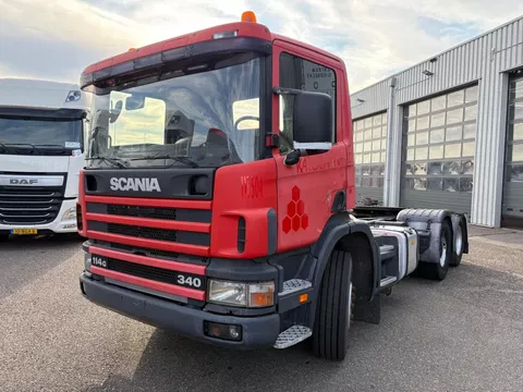 Scania 6 x 2 hubreduction, manual steel suspension, kompressor, klima , 70 % good tyres