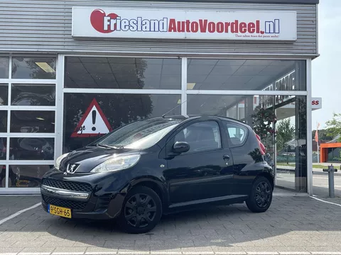 Peugeot 107 1.0-12V XR