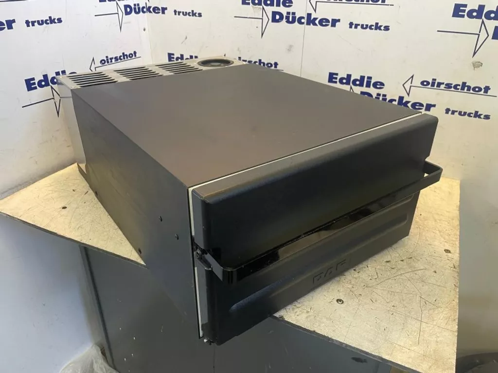 DAF 2133308 / 2299063 FRIDGE 30 LITER