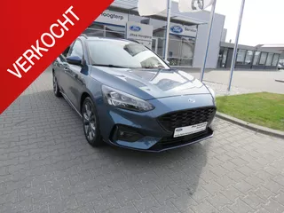 Ford Focus Wagon 1.0 EcoBoost Hybrid ST Line X NAVIGATIE,WINTERPACK,CAMERA,PARKEERHULP,69784KM,NIEUWE BANDEN.