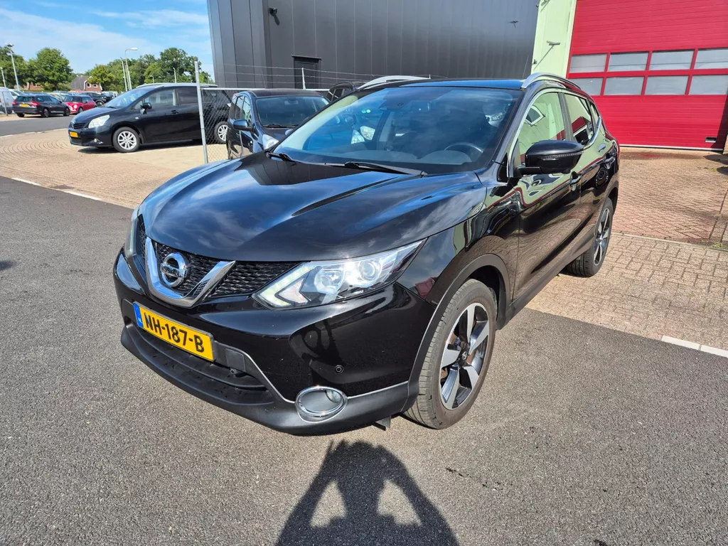 Nissan Qashqai 1.5 dCi N-Connecta 1e eigenaar Pano Nap Apk 01-26