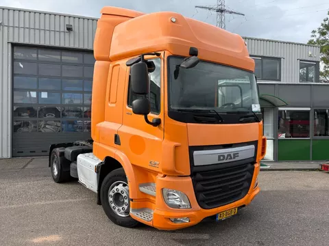 DAF 400 CF