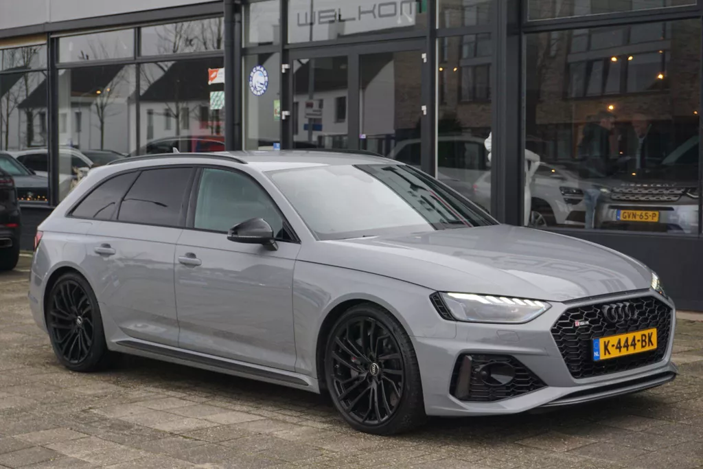 Audi RS4 Avant 2.9 TFSI quattro | Keramische | Cabron