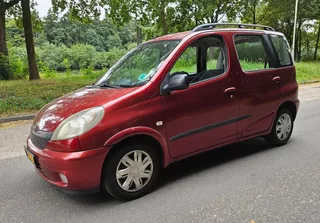 Toyota Yaris Verso 1.3-16V VVT-i Sol Automaat Airco