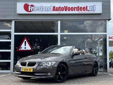 BMW 3-serie Cabrio 320i High Executive Automaat / Bi-Xenon / Navi Groot / PDC / 2010